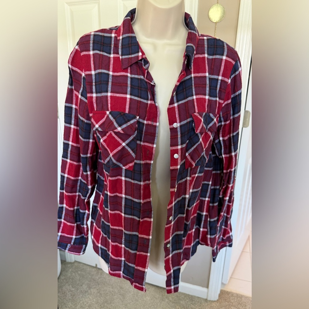 Charlotte Russe Plaid Button-Front Flannel